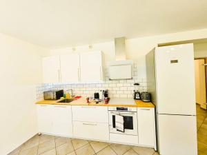 Charming 1BR Retreat with private terrace