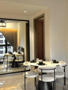 Friendly & Cozy Near TRX & Pavilion