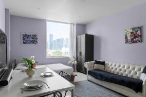 PTH Homes Flinders St - Central 904