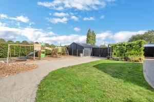 Luxury Spa Mansion With Heated Pool and Spa Facilities