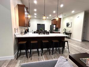 Desert retreat 3BR close to River and Casinos