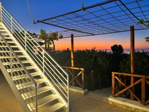 Al Grande Pino - Private pool, Jacuzzi and amazing Sunset