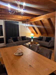 Get Cozy House in Zürich -renovated and newly furnished Winter 2026-