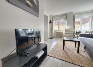 Appartement 4 pers - WiFi & bureau - Centre-ville Saint-Étienne