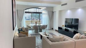 Luxury 1-Bedroom, Golden Mile Palm Jumeirah
