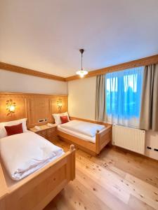 Luxury Chalet at the Foot of the Dolomites by the Castle