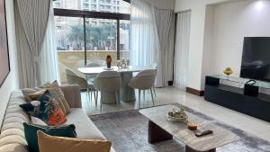 Luxury 1-Bedroom, Golden Mile Palm Jumeirah