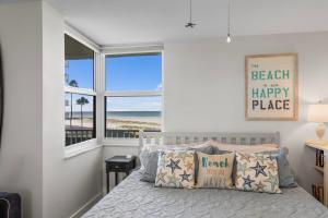 Gulf Water Views 2 Bikes, Beach Gear Weekly Stay