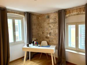 Apartment Uptown Palace