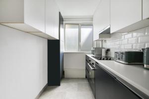 Central 2 Bed Flat in Marylebone