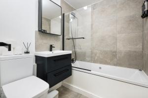 Central 2 Bed Flat in Marylebone