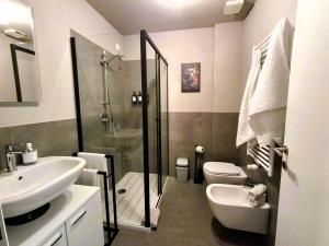 Nuovo Loft con terrazzo Navigli M2 IEO Humanitas Ice Skating Arena