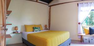 Cabañas Caeli, El Toucan, Peaceful Rainforest Retreat with Stunning Views