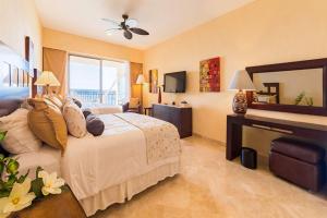 Amazing Garza Blanca Studio