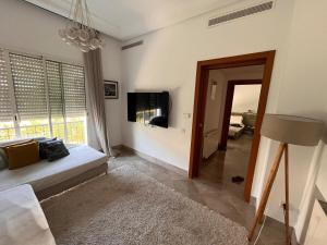 Beautiful triplex with garden