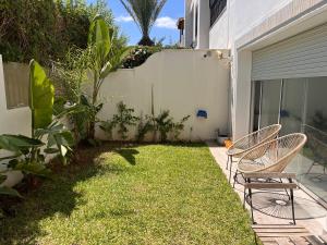 Beautiful triplex with garden