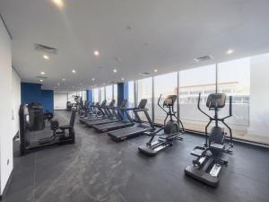 Free housekeeping visits during your stay - StayShort - Trendy Studio in Meydan that is Ideal for 4 Guests