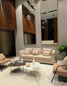 Lujoso departamento y céntrico en Lima