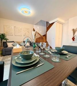 Comfortable Apartment near Paris Center TramT9 & Metro7