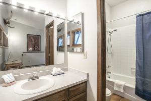 H5 Meadow Creek townhouse