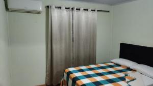 Casa Amarela Superhost 3 quartos 2Wc 1Suite piscina a 20min das Cataratas ar split e piscina 9 pax