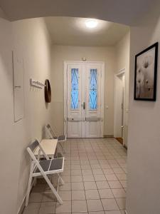 90 m2 Spacious Apartment with Free Parking