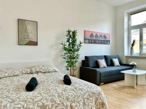 Central Cosy Apartment with Free Parking