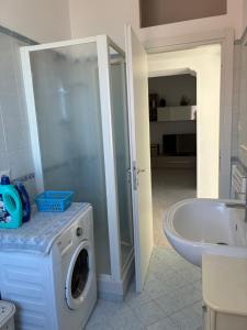 Rosso Tramonto luxury-blu- LADISPOLI, Lungomare Regina Elena 2