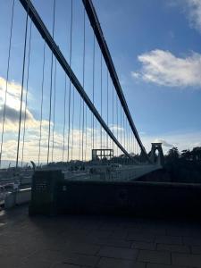 Spacious apartment in Leigh woods