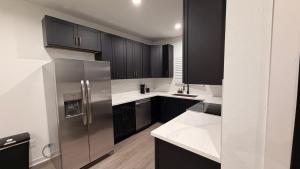 Beautiful 3BR Home Stylish, Cozy & Convenient