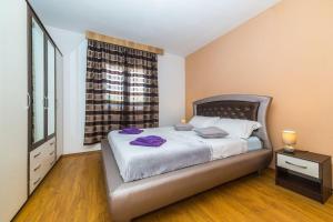 Ana-Lea Holiday house with private pool near Split