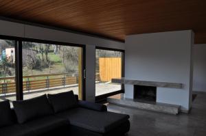 helle, große Ferienwohnung mit Marmorboden