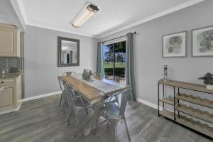 Quiet golf villa on course close to beach - Fiber Optic WiFi