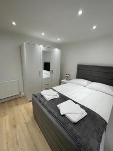 Malaj Hotel Room 4