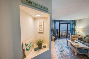 1 BR at Beach Cove Resort,Pools, Direct Oceanfront