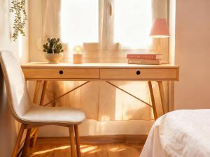 Chic Central Apartment