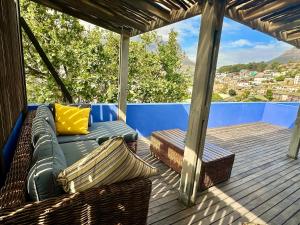 Bo-Kaap Penthouse with Table Mountain & City views