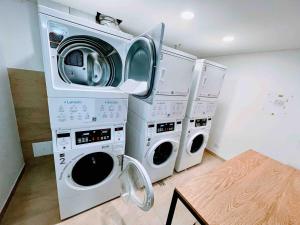 Loft between best business centers & restobars