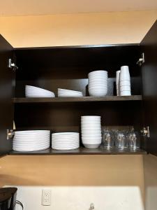 Modern apartment overlooking the ocean in front of the esplanade