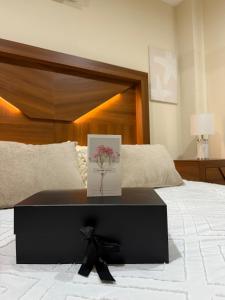 Modern apartment overlooking the ocean in front of the esplanade