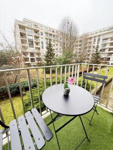Cozy Studio for 2 Pax - 10 min from La Défense Paris Arena