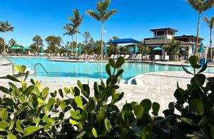 Warm Winter Getaway Upscale Resort-Style Amenities