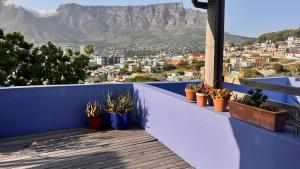 Bo-Kaap Penthouse with Table Mountain & City views