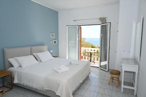 Panorama Apartments updated with infinity pool