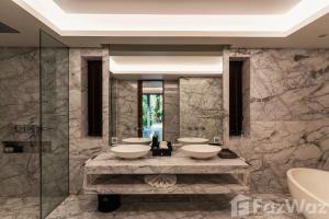 6 Bedroom Villa in Katamanda