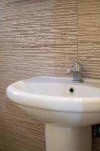 Hidden gem agora flat Checkpoint-Mytilene