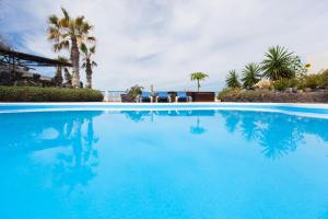 Villa Atlantis - Luxury Oceanfront Villa - Next to the Beach