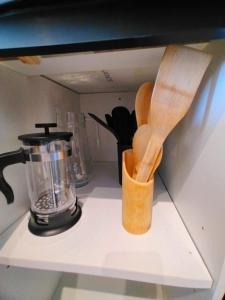 O2 Steps from the Metro, Mutual and Terminal