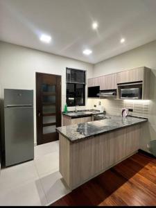 Moderno Céntrico, tu refugio ideal en Cochabamba 1