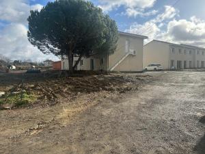 Romantic Victorian guest room calm environment